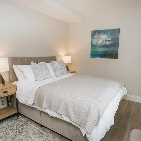 Portland Square Penthouse - Two Bed Luxury Apartment In Carlisle, Cumbria, Uk كارلايل